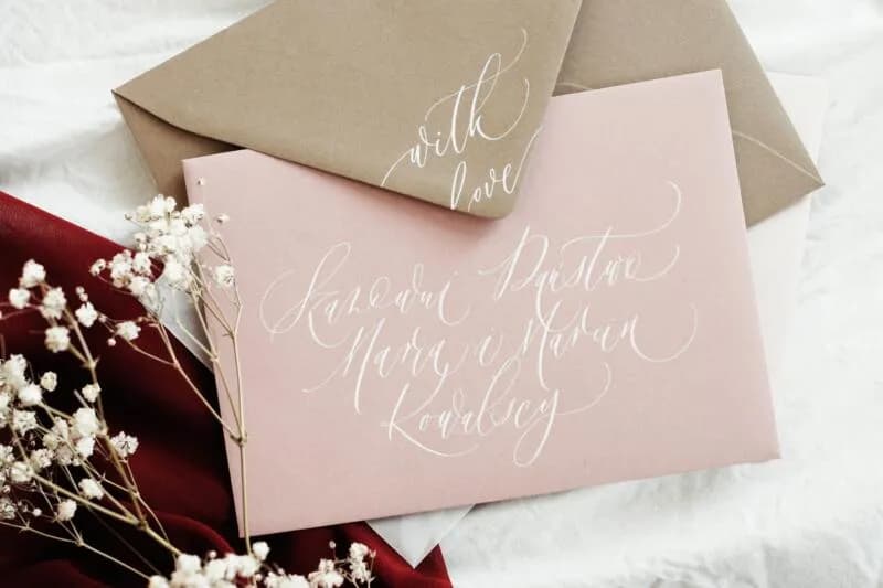 Czy kopertę na wesele się zakleja? Oto co musisz wiedzieć