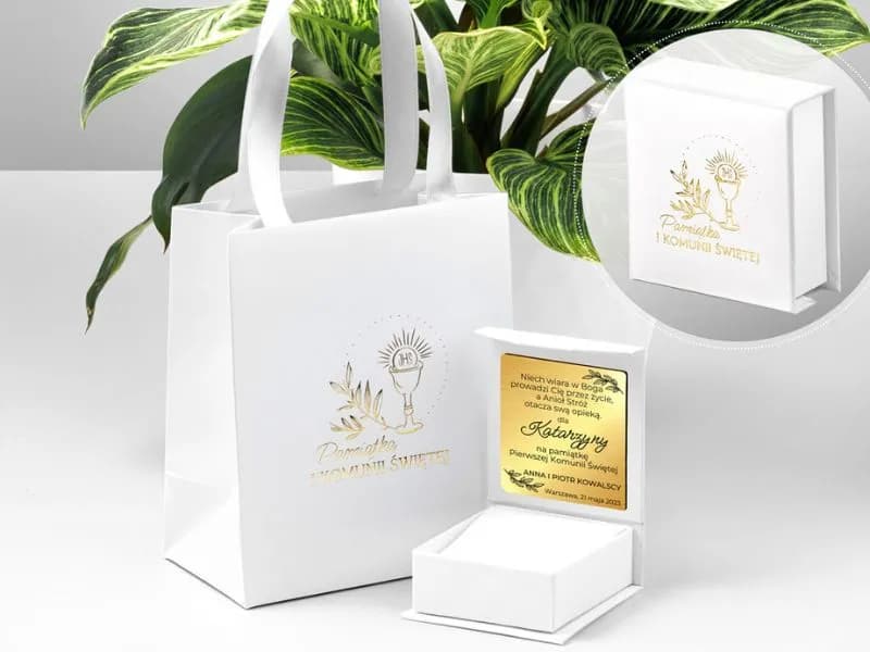 Co dziewczynce na komunię? 10 wyjątkowych pomysłów na prezent